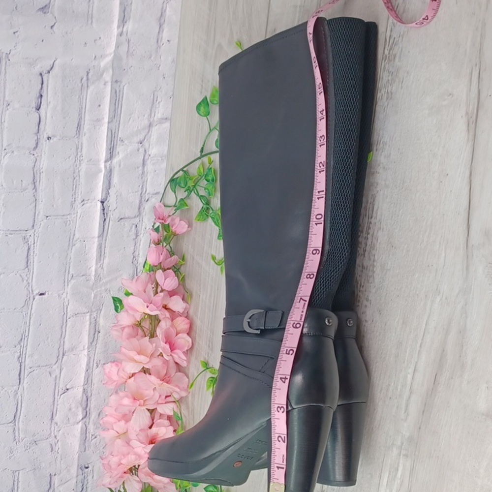 Blondo Leather Waterproof Tall Boots - Picture 10 of 12